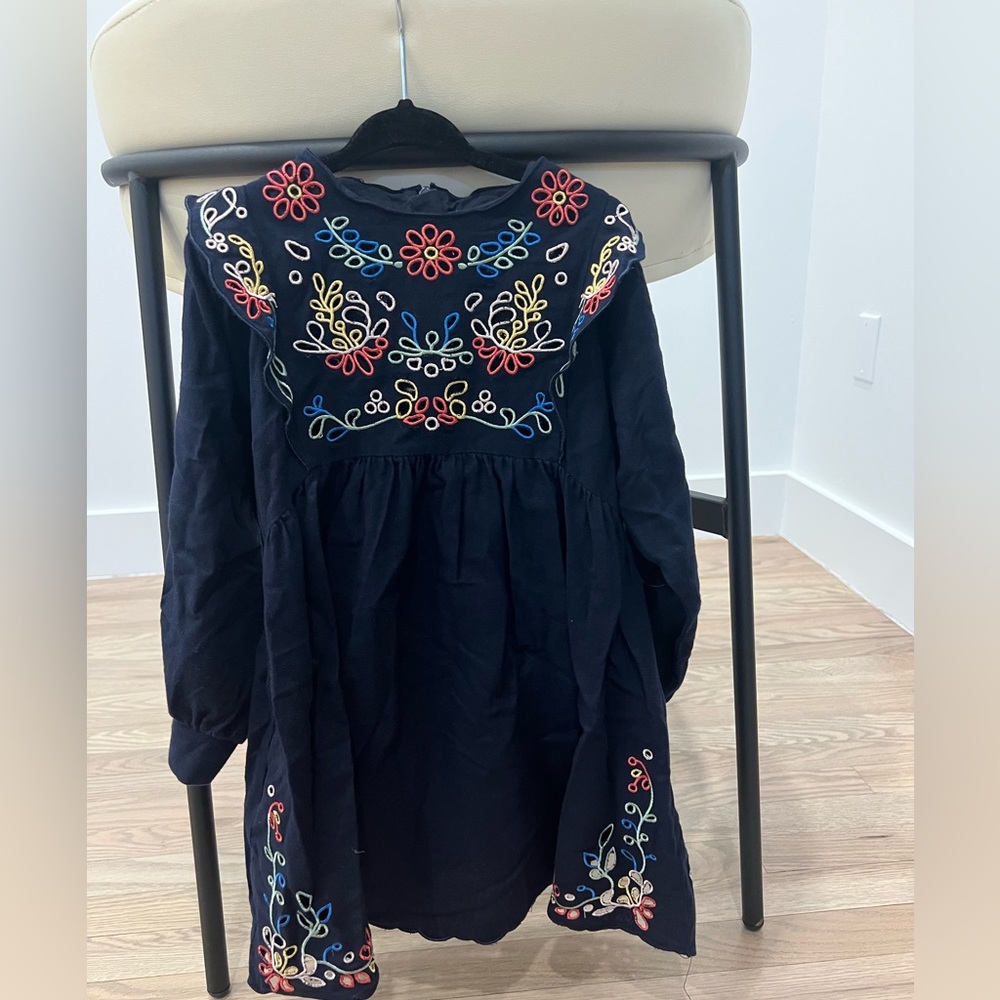 Chloe Navy dress size 4 great condition